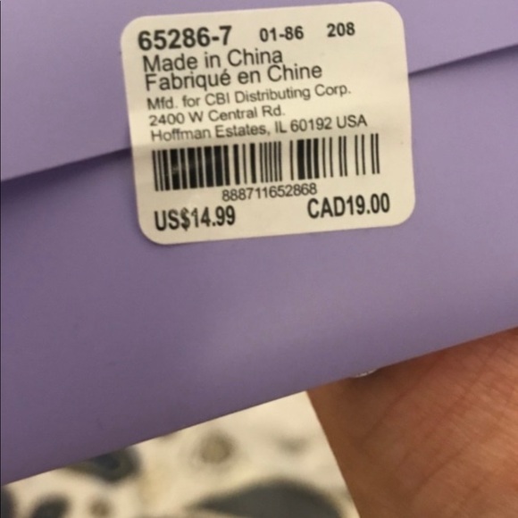 Claires Silver necklace and earring set! - Picture 4 of 4